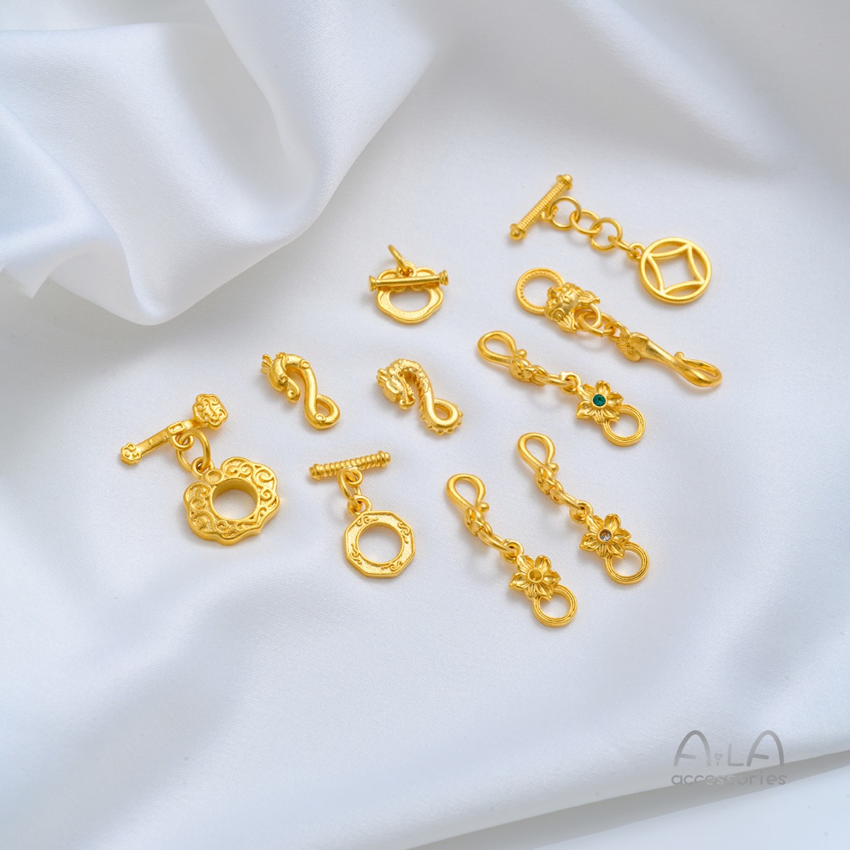 真鍮製24K金メッキ如意雲紋コイン狐龍鳳凰花OTトグルクラス - Toggle Clasp Gold のレビューと価格